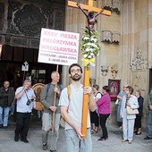  Dobry początek. Wyjście z katedry wrocławskiej