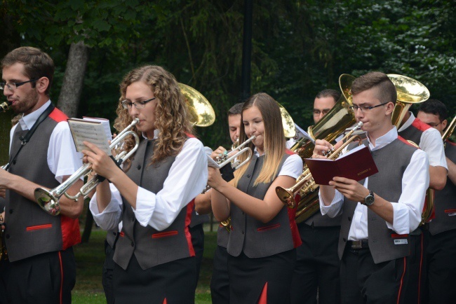 Odpust w Kamieniu Śl. i 30. rocznica sakry biskupiej