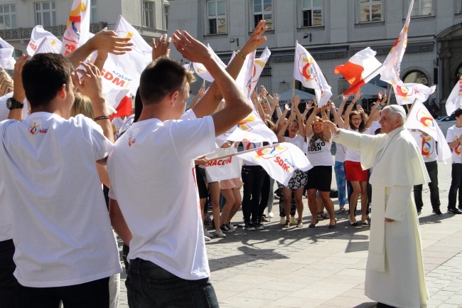 Klip ŚDM na Rynku Głównym - cz. 2