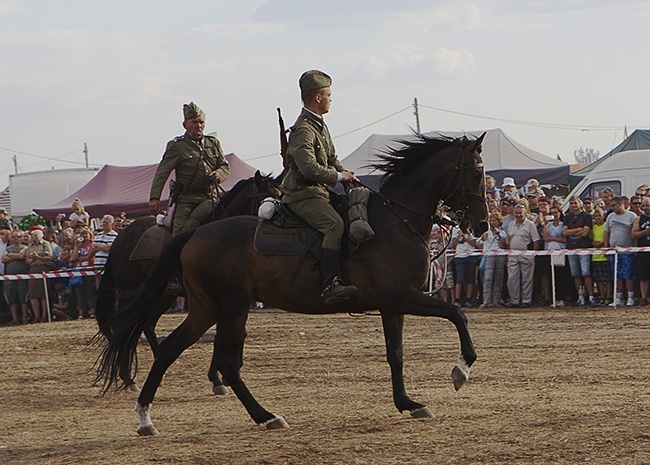 Zlot Pojazdów Militarnych