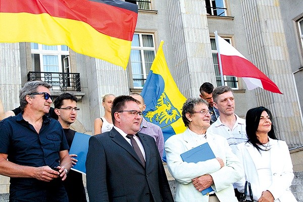 Przedstawiciele organizacji, z których inicjatywy powołano komitet Zjednoczeni dla Śląska