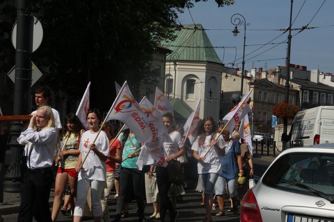 Maryja i krzyż