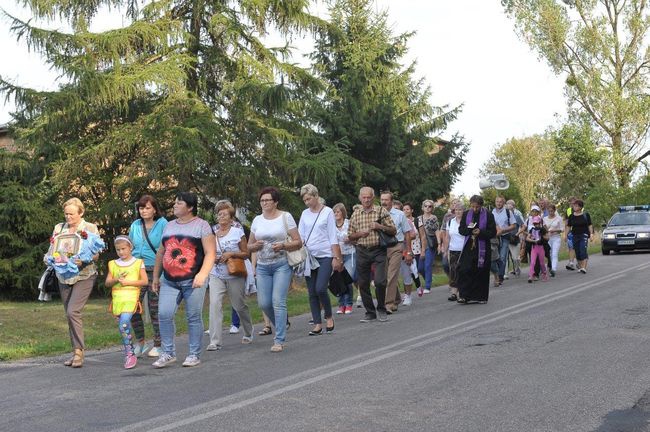 Pielgrzymka z Bińcza do Raciniewa