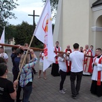 Powitanie symboli ŚDM w diecezji łowickiej