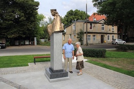 Pomnik "Inki" stanął na Oruni