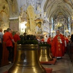 Poświęcenie dzwonów w Głogówku