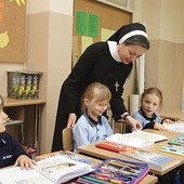 90 proc. uczniów w Polsce uczęszcza na lekcje religii w szkole