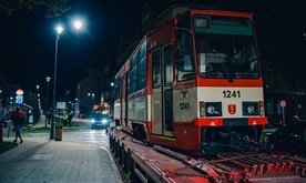 Tramwaj w stylu retro wrócił na Dolne Miasto