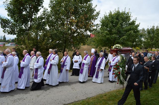 Pogrzeb byłego abp. Józefa Wesołowskiego