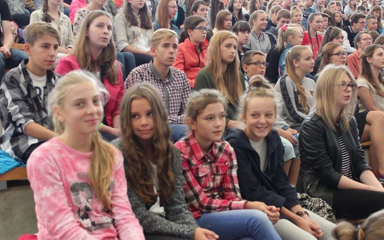 Młodzi w amfiteatrze w Żywcu - cz. 1, 2015