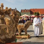 O plonach i Bogu, który jest głodny