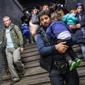 Merkel przyznaje się do błędu ws. uchodźców