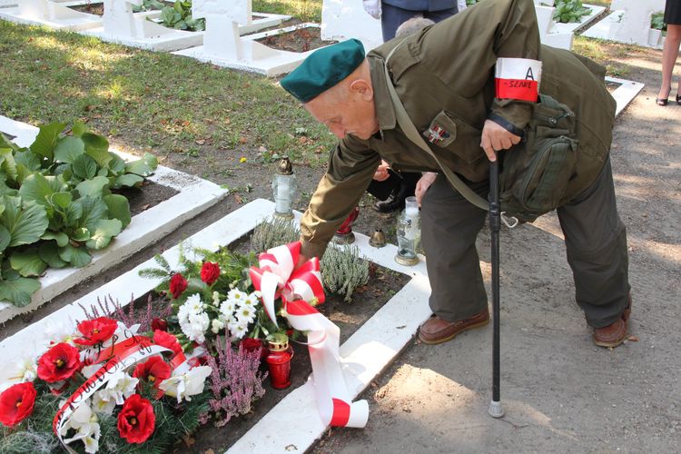 Gimnazjaliści pamiętali o swym patronie