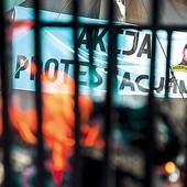  W trakcie styczniowych protestów pod kopalnią „Sośnica” stanęło miasteczko namiotowe rozgrzewane frustracją górników nawet bardziej niż koksownikami. Co tym razem najbardziej rozpali emocje i kto będzie je studził? 