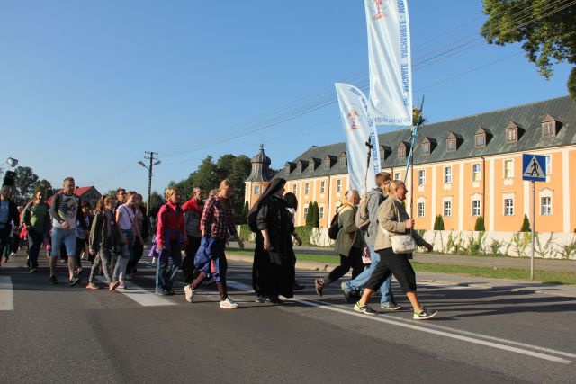 Pielgrzymka ze Świebodzina do Rokitna