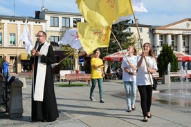 Młodzież z „Ewangelią na dachach”