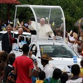 Papież: Nasza rewolucja musi obejmować czułość