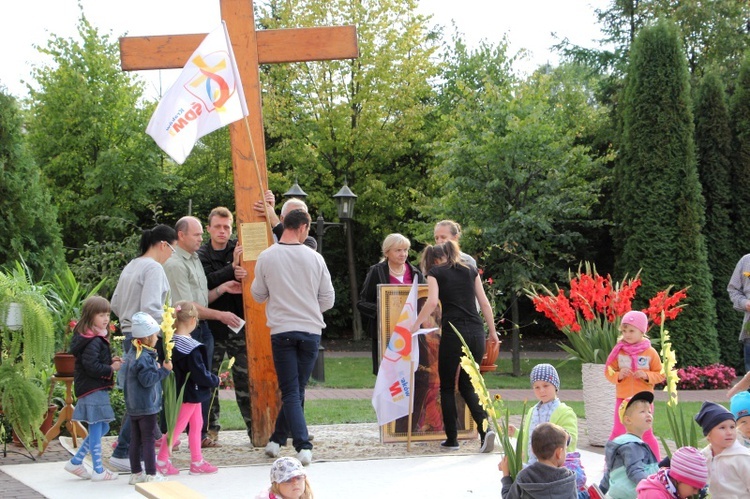 Symbole ŚDM w Domu Kapłana Seniora