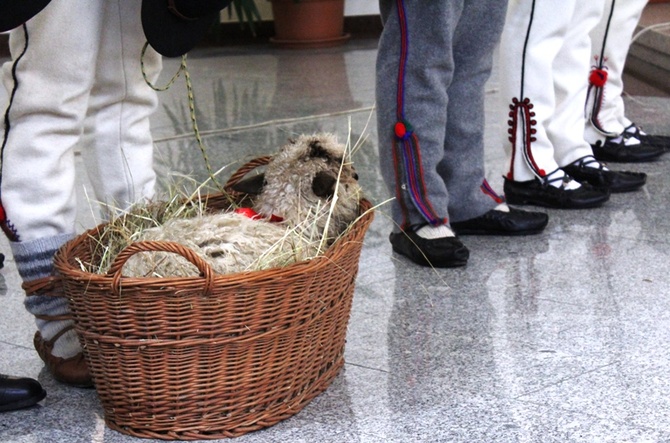 II Łossod w Szczyrku - Msza św. w kościele śś. Piotra i Pawła