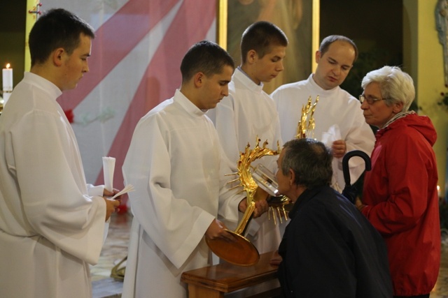 Znaki Bożego Miłosierdzia w Cieszynie-Kalembicach