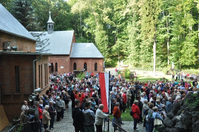 Pielgrzymka Caritas do Trzebnicy