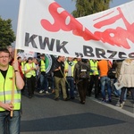 Manifestacja górników pod kopalnią "Brzeszcze"