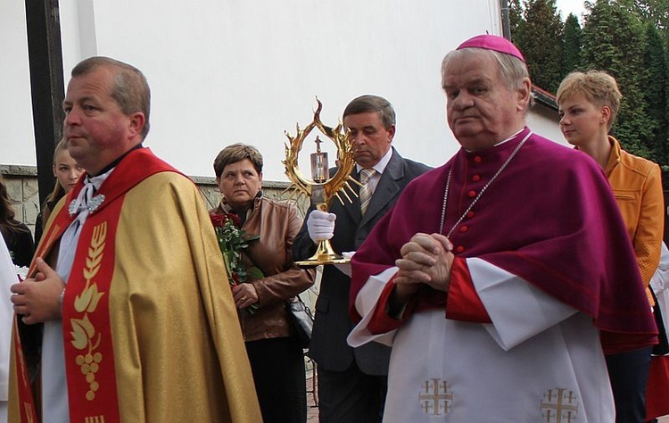 Peregrynacja Znaków Miłosierdzia w Ustroniu-Lipowcu