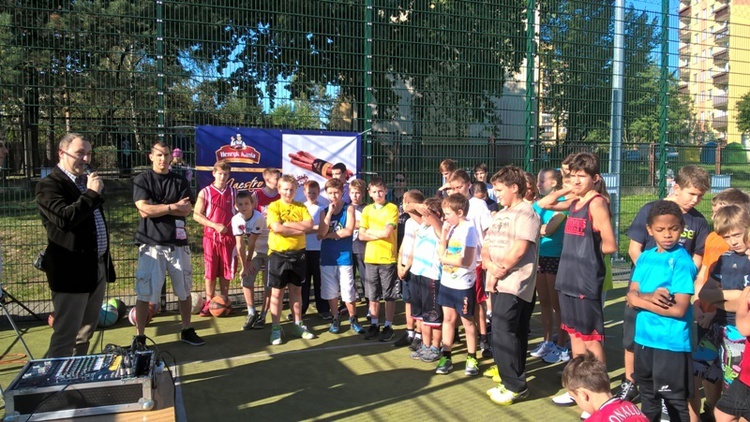 Streetball i Ewangelia na boisku w Cieszynie