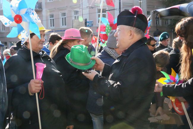 Marsz solidarności z chorymi