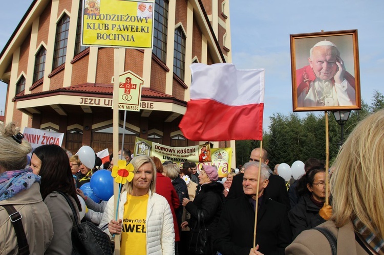 VII Diecezjalny Marsz dla Życia i Rodziny w Brzesku