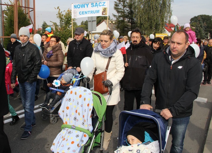 VII Diecezjalny Marsz dla Życia i Rodziny w Brzesku