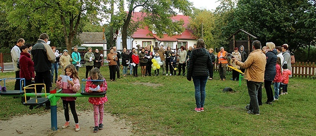 Dzień Papieski w Szczeglinie