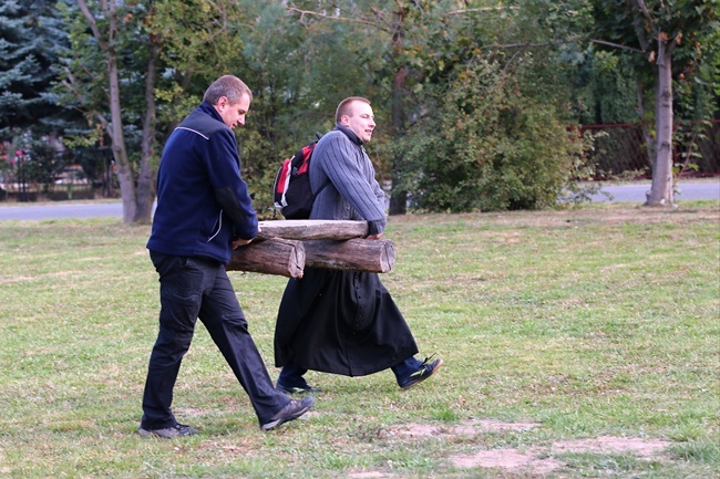 (przed)Dzień Papieski w Sulistrowicach - cz. 2