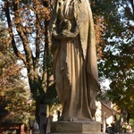 Cmentarz katedralny w Sandomierzu