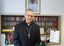 Abp Tomasz Peta o nadziejach związanych z wizytą Papieża
