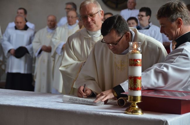 Poświęcenie kamienia węgielnego 