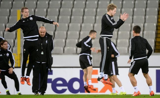 Legia o przetrwanie, Lech o kontakt z czołówką