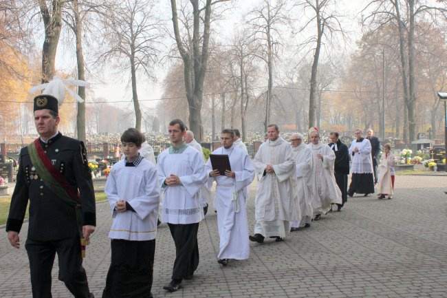 Pomnik ofiar Tragedii Górnośląskiej w Bytomiu