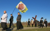 Z Krzyżem w byłym KL Birkenau