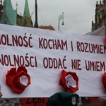 Radosna Parada Niepodległości 2015