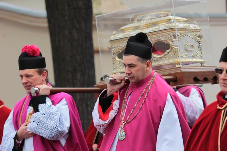 Uroczystości ku czci św Wiktorii, cz. II