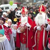 Największe emocje orszak wzbudza oczywiście wśród dzieci