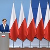 Szydło bez flag UE w tle. Kopacz krytykuje