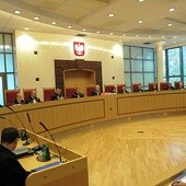 Sędziowie Trybunału Konstytucyjnego podczas ogłaszania wyroku w sprawie zgodności z konstytucją ustawy o SKOK-ach 31 lipca 2015 r. 