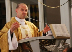 Eucharystii przewodniczył ks. Grzegorz Górnik MSF, dyrektor krajowy ADŚ