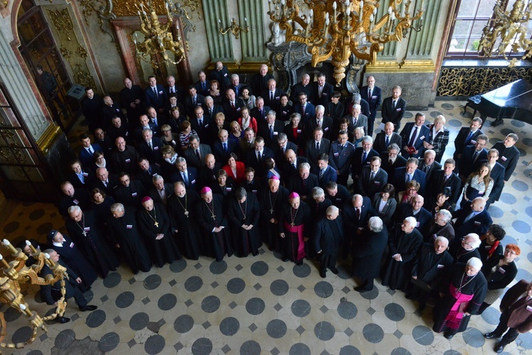 Konferencja w Książu