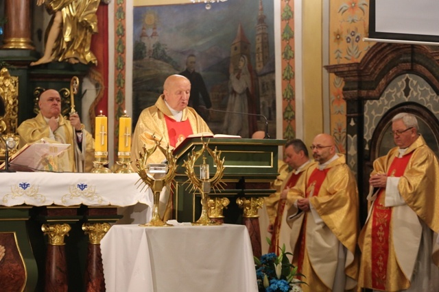 Znaki Bożego Miłosierdzia w Rychwałdzie