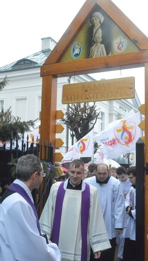 Otwarcie Bramy Miłosierdzia w Sochaczewie