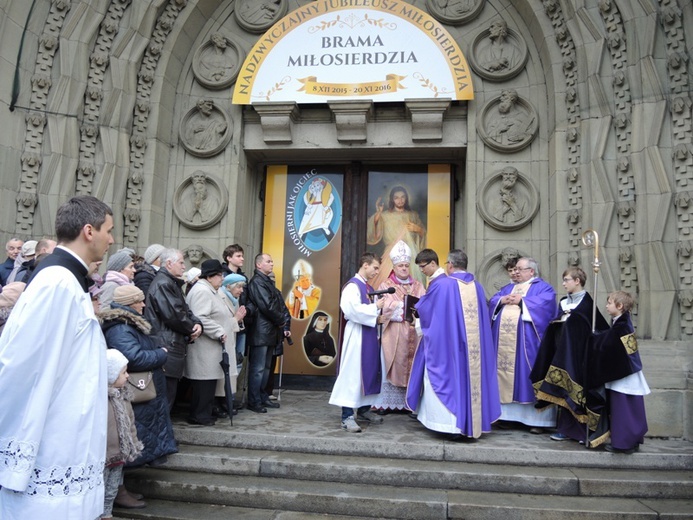 Brama Miłosierdzia w Bielsku-Białej otwarta!