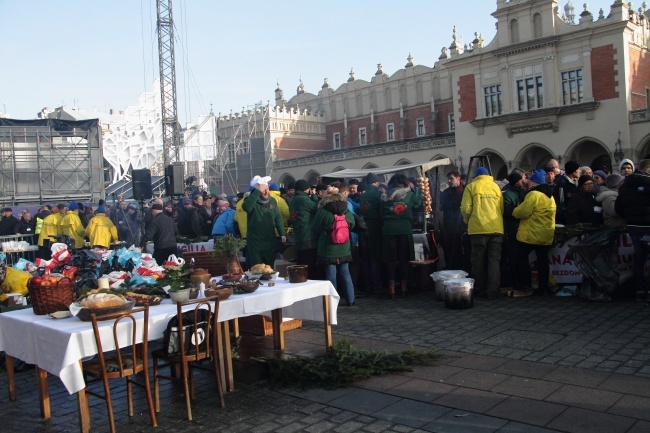 19. Wigilia dla potrzebujących na Rynku Głównym